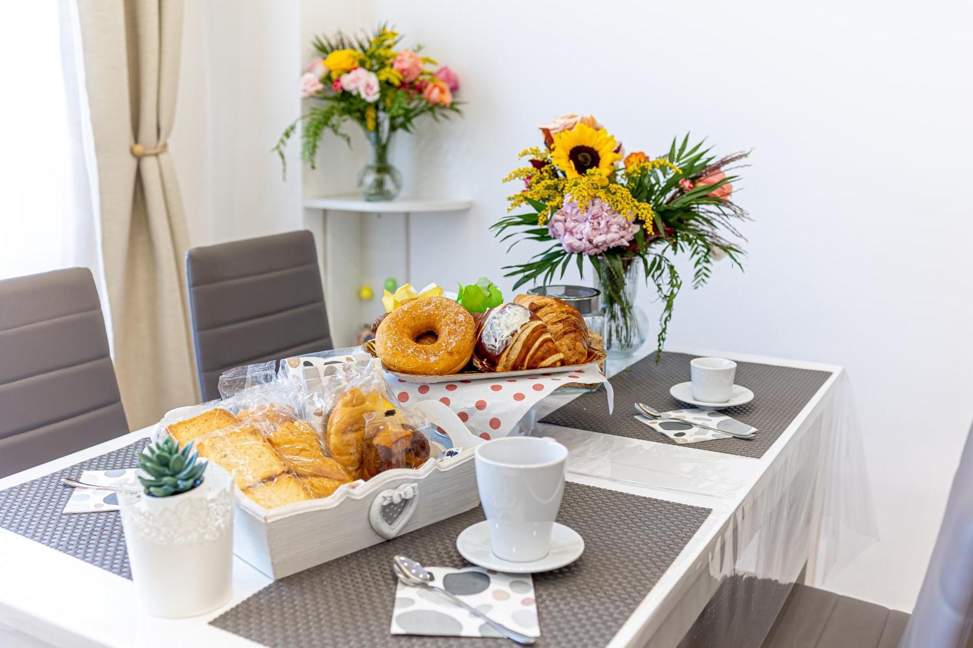 White Gold Bed & Breakfast Naples Exterior photo